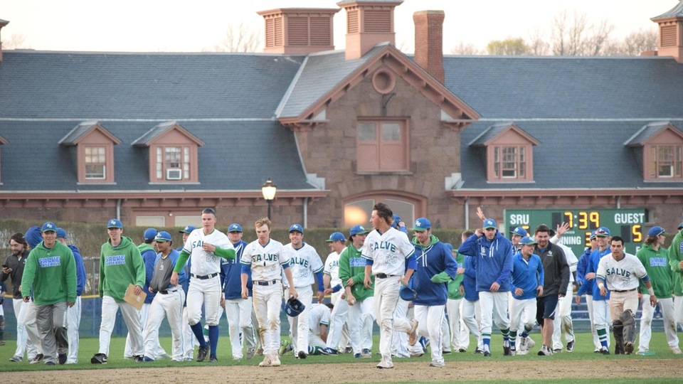 Seahawks celebrate a walk-off victory, 6-5, over Gulls in 13 innings at Reynolds Field. (Photo by Jennifer O'Connell)