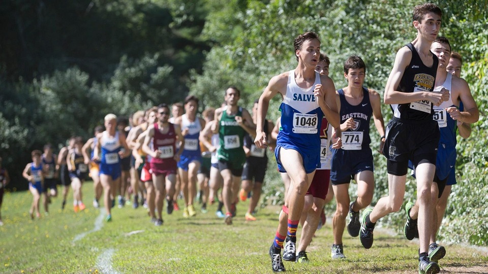 Greg Cran sets the pace for Seahawks at UMass Dartmouth Invitational. (Photo by Jen McGuinness)