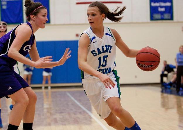 Sophomore Meaghan Harden (#10) led all players with 24 points in Salve Regina's 56-49 quarterfinal victory over Curry Tuesday night. (Photo by Rob McGuinness)