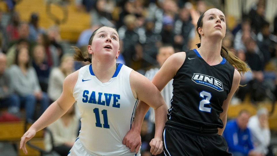 Liv Pierce battles for rebound against Nor'easters. (Photo by Rob McGuinness)