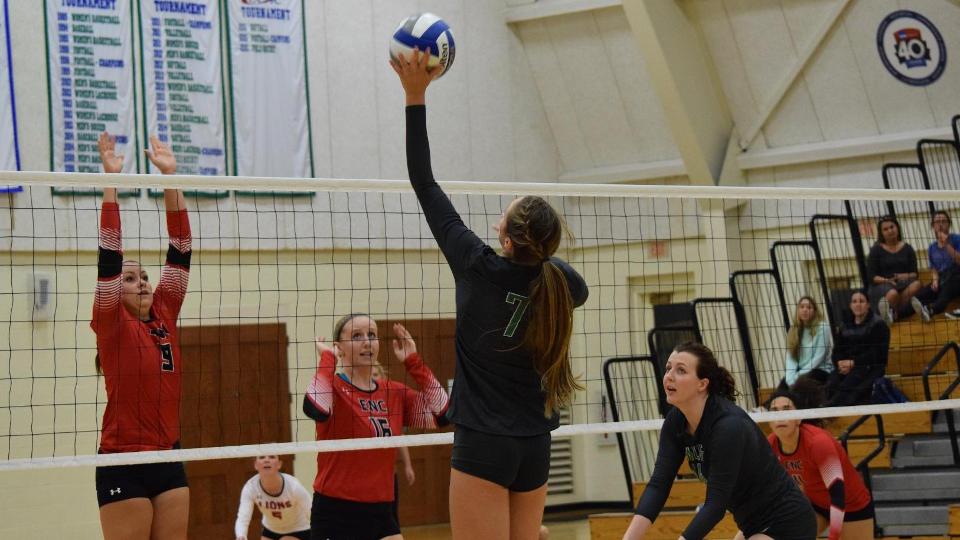 Seahawks sweep Lions for first CCC win