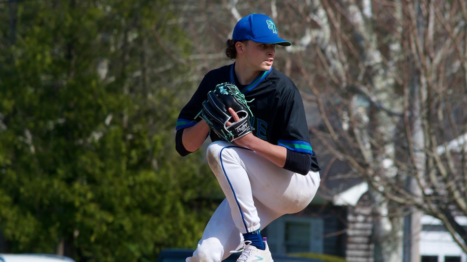 Sophomore righty Joe DeRienzo improved to 4-0 on the season with five shutout innings. (Photo by Bella Gimenez '25)
