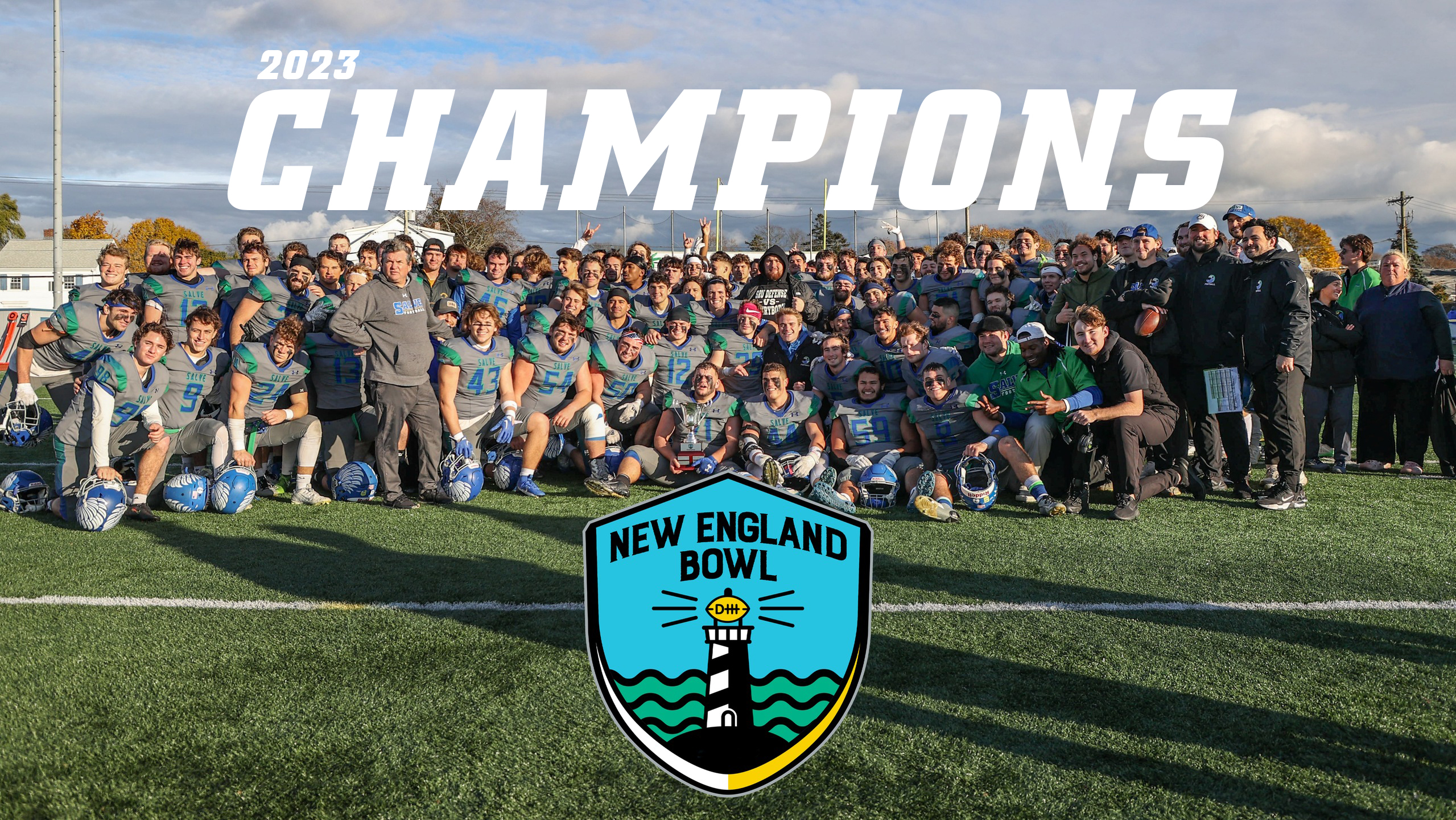 Salve Regina def. Anna Maria, 37-34, to capture their first New England Bowl at Toppa Field. (Photo by George Corrigan '22)