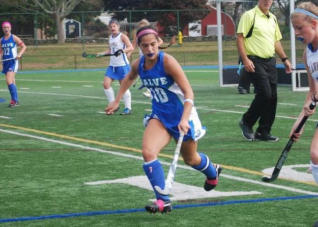 Senior Lisa Bucci scored and assisted a goal in Salve Regina's 4-2 loss to Endicott.