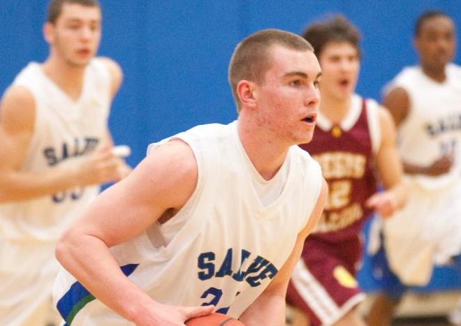Patrick Dinneen scored a career-high 18 points in the championship game against the Leopards
