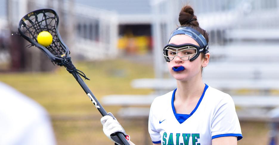 Nor'easters close with a flurry to rally past Salve Regina