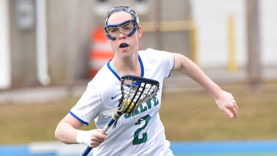 Katie Kline scored seven times for the Seahawks in a 15-11 victory over the University of New England.