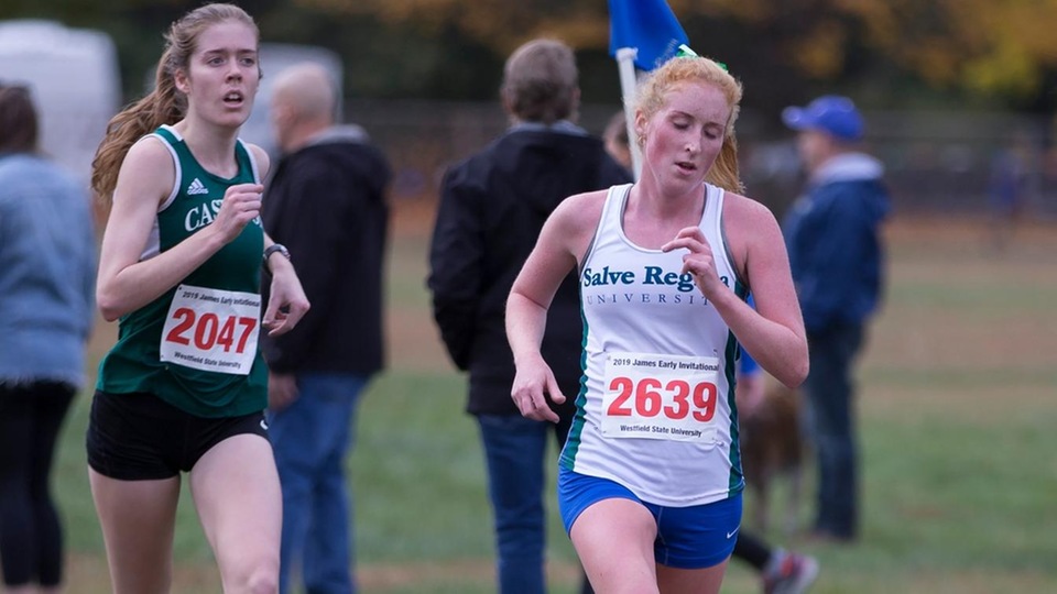 Olivia Owen raced to a career-best time at 5,000 meters, leading Salve Regina to an eighth-place finish in the James Earley Invitational. (Photo by Jen McGuinness)