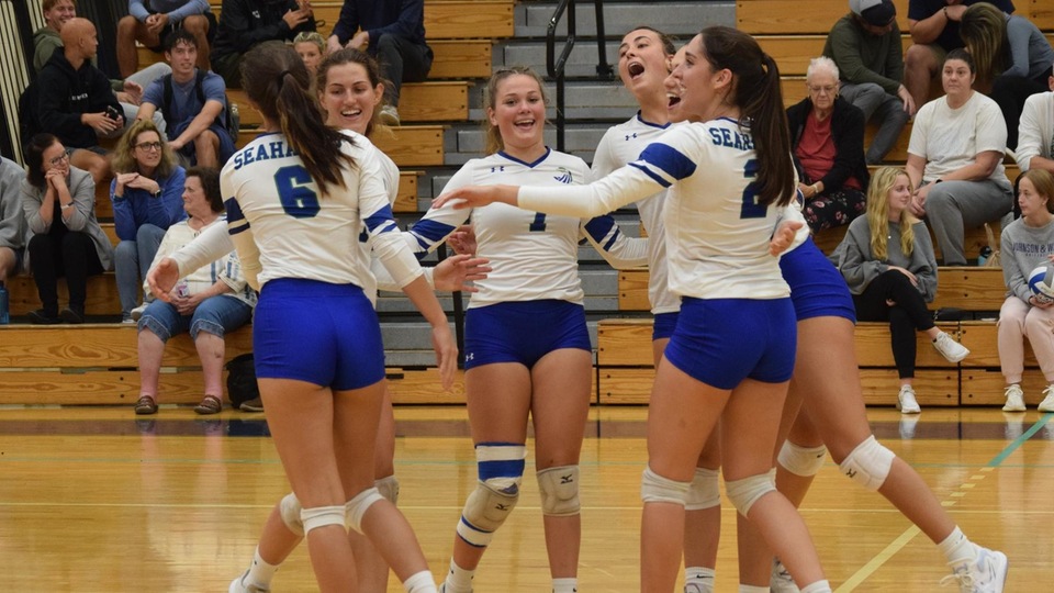 Salve Regina has won five matches in a row (Photo by Arianna Yeremian).